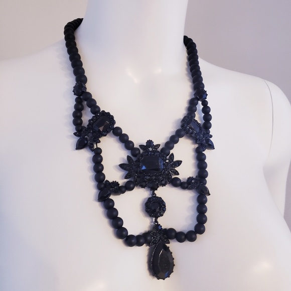 Simply Vera Vera Wang Jewelry - NWT Simply Vera Necklace and Earrings